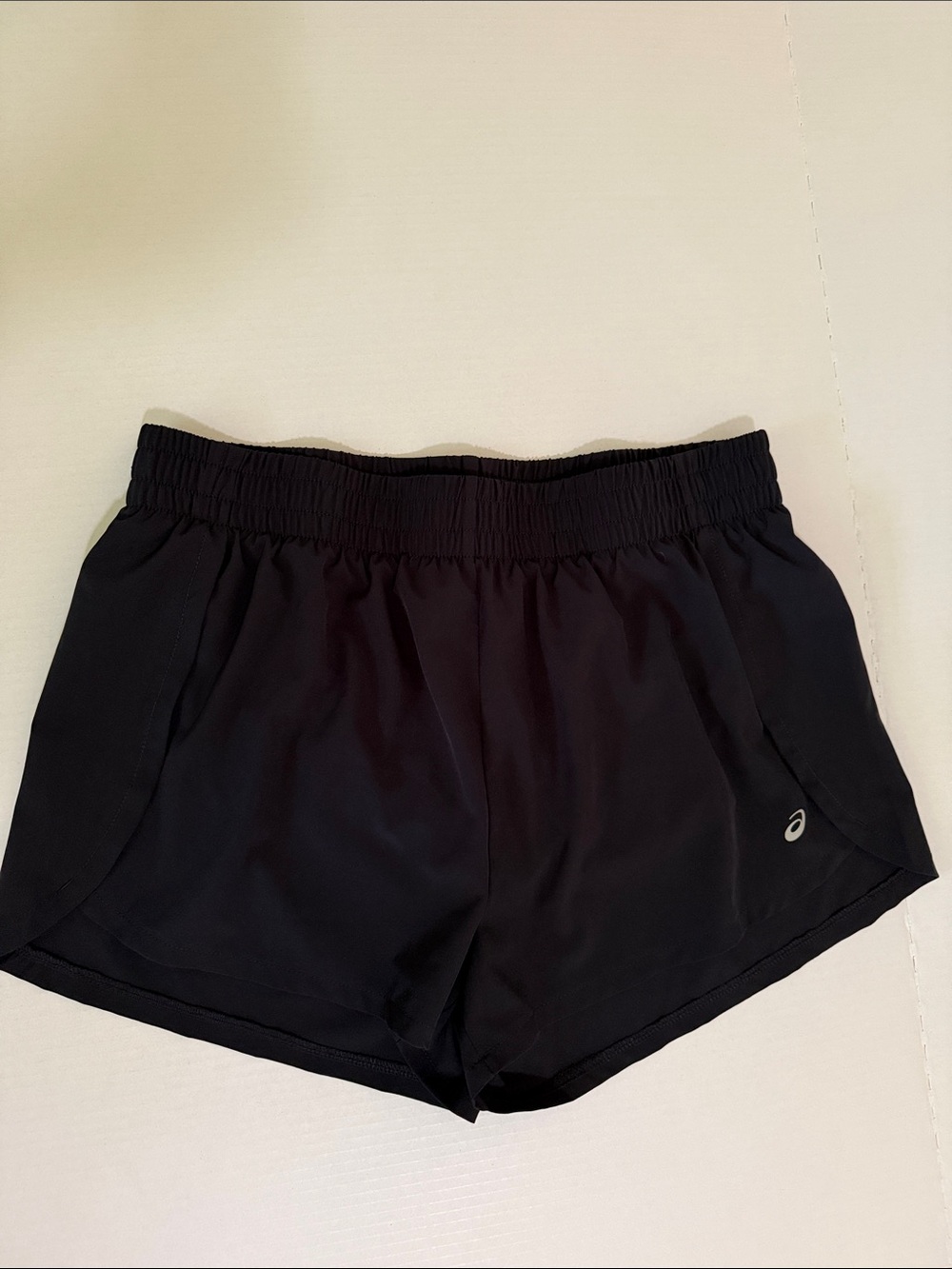 ASICS Flutter Hem Women’s Running Shorts Lined Reflective Black Size Large